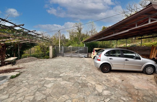 Rubesi Apartamento | House Roman (84521-K1) - Rijeka