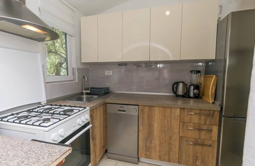 Tkon Casa | Casa Sabio (14741-K1) - Tkon - Isla Pasman