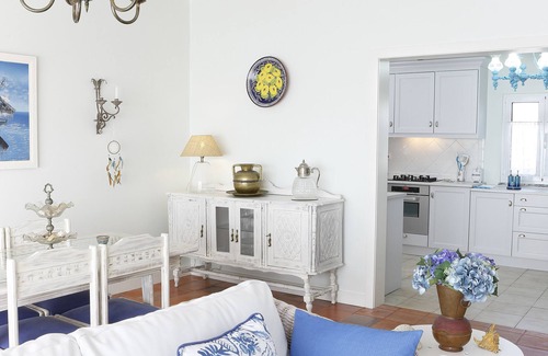 Figueira da Foz Villa | Casa situada junto al mar, en una larga playa de arena blanca.