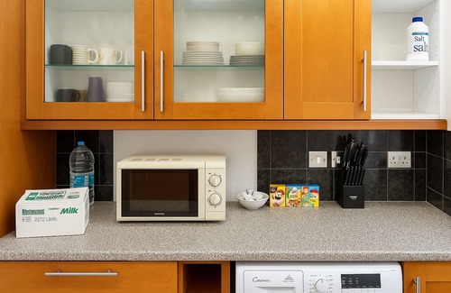 Sittingbourne Casa | House - Sleeps 7 - Pet friendly - Garden - Parking