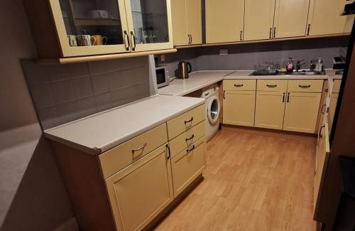 Darlington Apartamento | House - Sleeps up to 14 & Parking Available