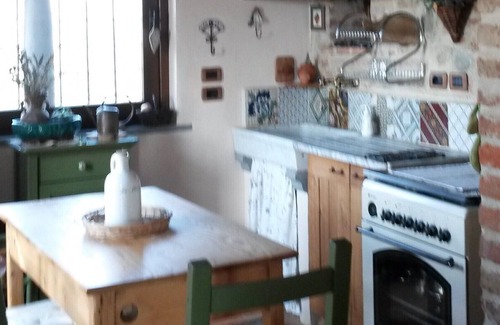 Gioiella Casa | House surrounded by the Tuscan-Umbrian countryside. Lake view. private garden. Pool.