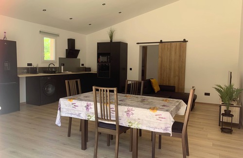 Saint-Saturnin-les-Apt Casa | House Swap Luberon Home Exchange
