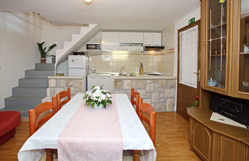 Borak Casa | House Tina (81851-K1) - Omis