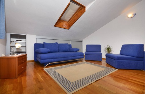 Baska Voda Casa | House Topic