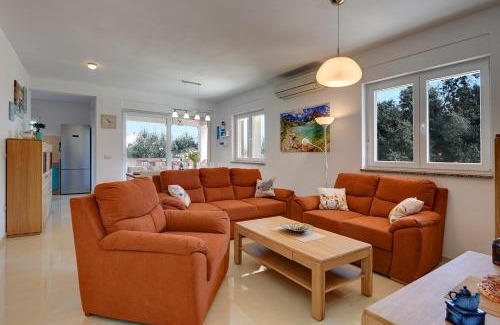 Vinkuran Casa | House Veronika