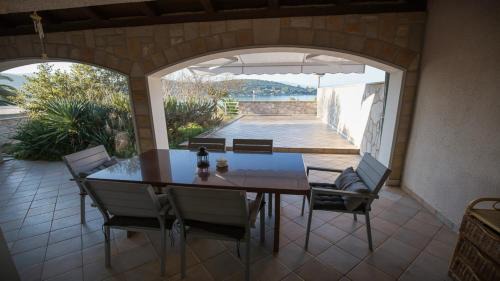 Loviste Casa | House Victoria