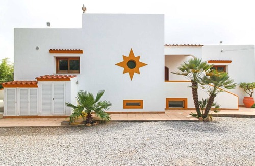 Santa Eulalia del Río Villa | Ca n'Estrella Ibiza - 2 Casas en una!