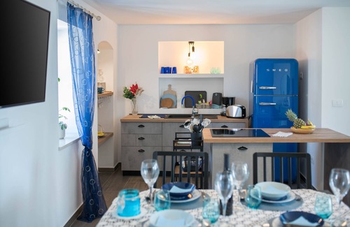 Fiorini Casa | House Villa Caterina with pool