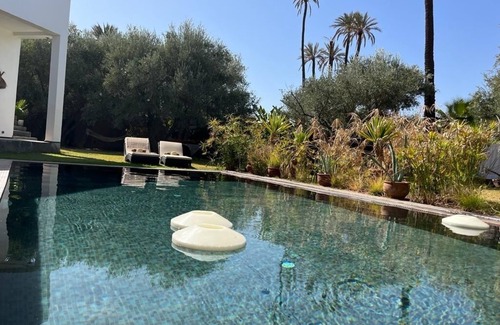 Zaouia Sidi Abdallah Ben Sassi Villa | Villa de arquitectura histórica de lujo en el corazón de la naturaleza ya 20 minutos de la plaza Jemaa Fna