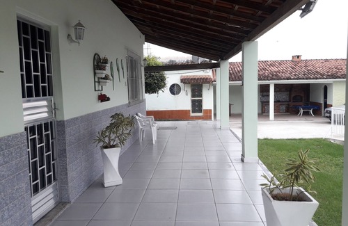 Iguabinha Casa | Casa w / piscina, barbacoa. A 30 minutos de Cabo Cabo.