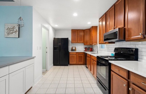Oldsmar Casa | House w Pool close to Beach