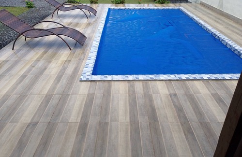 Alto Paraiso de Goias Chalet De Esquí | House with pool