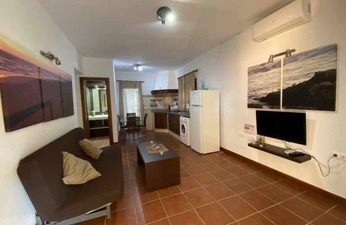 El Palmar Casa | Casa con jardín privado y piscina compartida