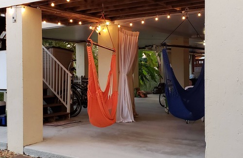 Bay Point Casa | House with 2 balconies, deck with boat ramp, park nearby
