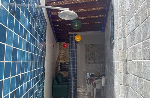 Ipitanga Casa | House with 4 Bedrooms, Up to 7 People, 750m from the Beach