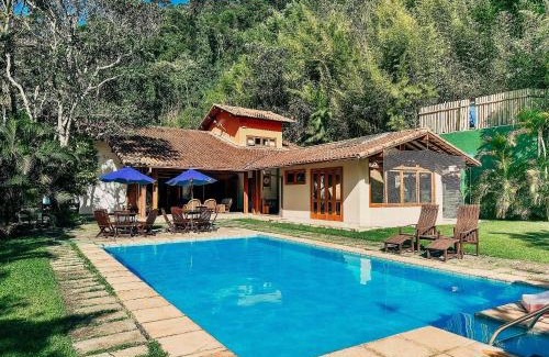 Petropolis Casa | Casa con 7 Suites en Correas - Petrópolis