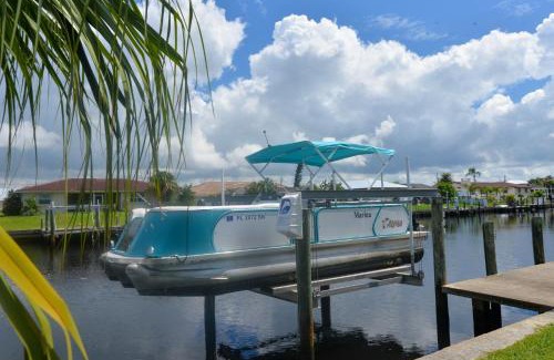 Edgewater Casa | House With A Boat - Boat, Heated Pool, Sup Boards