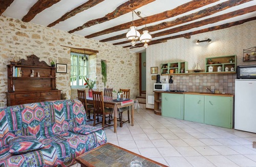 Saint-Leon-sur-Vezere Chalet De Esquí | Casa con un gran jardín rodeada de naturaleza