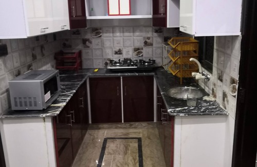 Karachi Casa | Casa con balcón