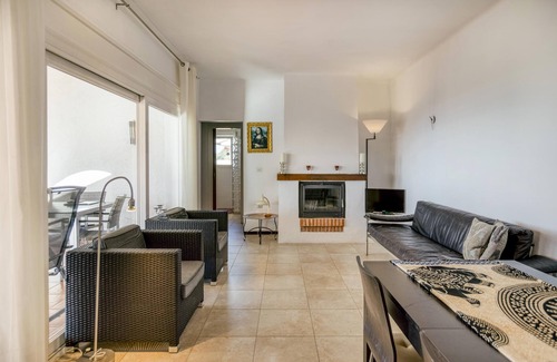 El Mas Fumats Villa | Casa con hermosa vista, piscina, terraza y jardín