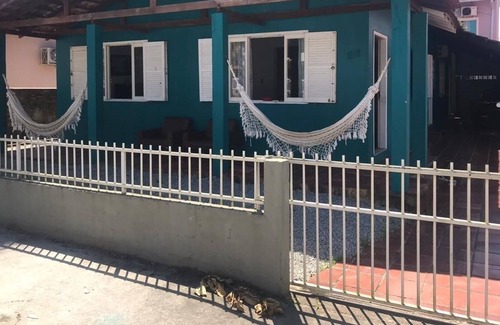 Enseada Casa | Casa con AR 300 y 500m de la playa.