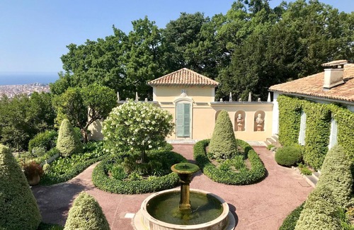Gairaut Villa | La villa está muy bien situada, vista panorámica, 5 - 9 personas