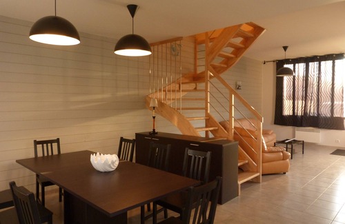 Pont-l'Abbe Casa | Casa con jardín cerrado, zona tranquila, cerca del centro, mar 5 a 6 km