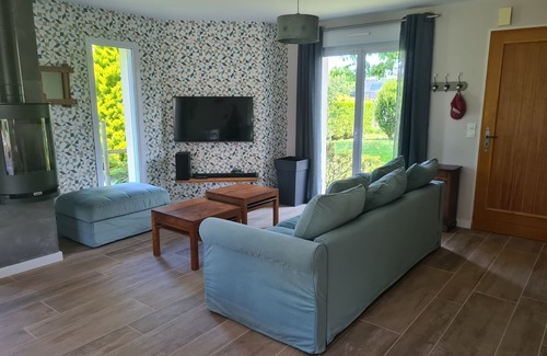 Pleurtuit Casa | House with enclosed garden-5 km from the beach