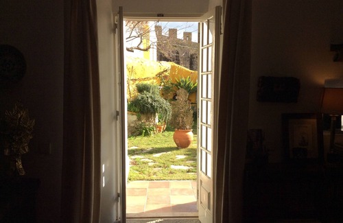 Obidos Casa | Óbidos Casa con jardín dentro de la muralla del castillo