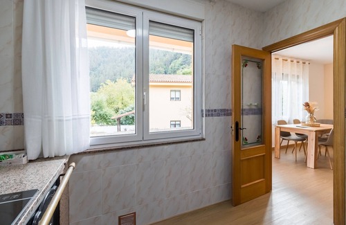 Luena Casa | Casa con jardín en la montaña de los valles pasiegos