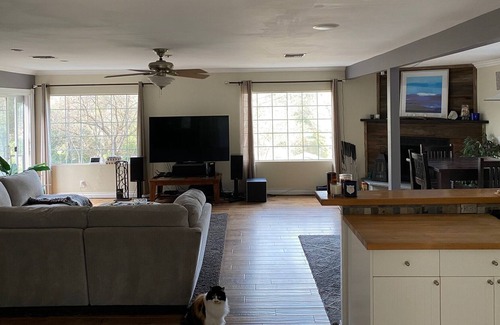 Agoura Hills Casa | Casa con jacuzzi, montañas pero cerca de 101 y playa