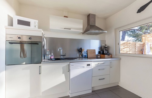 Istres Casa | Casa con magnífica vista al lago, Wi-Fi y aire acondicionado.