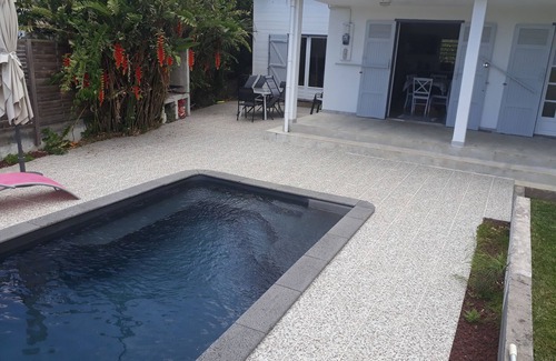 Sainte Marie Casa | Casa con piscina y vista abierta.