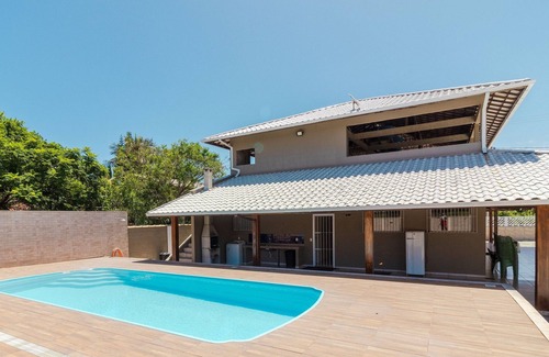 Praia Seca Casa | House with Pool and Barbecue at Praia Seca