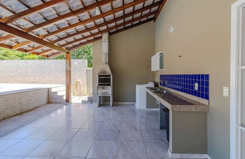 Praia Seca Casa | House with Pool and Barbecue at Praia Seca