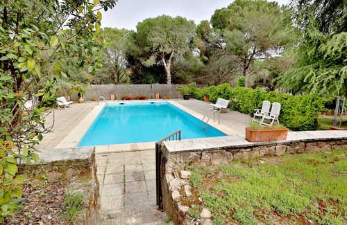 Las Jaras Casa | Casa con piscina y jardín a 9 km de Córdoba, impresionantes vistas.