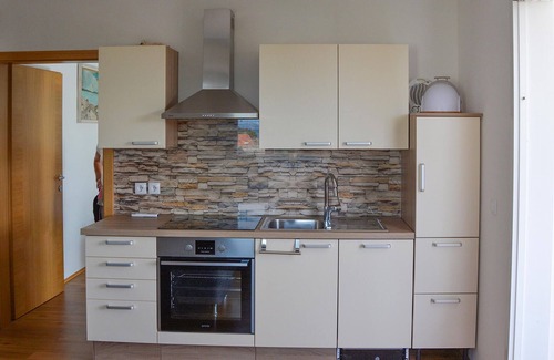Milcetici Casa | House with pool in Malinska