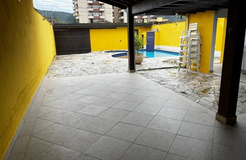 Martim de Sa Casa | Casa w / piscina en la playa Martins Sá 1196531-1000