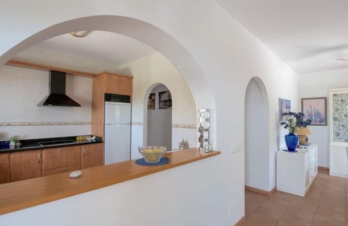 Arenas Chalet De Esquí | Casa con Piscina Privada Herrera