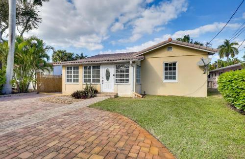 Harbordale Casa | House with Shared Pool Access 4 Mi to Beaches!
