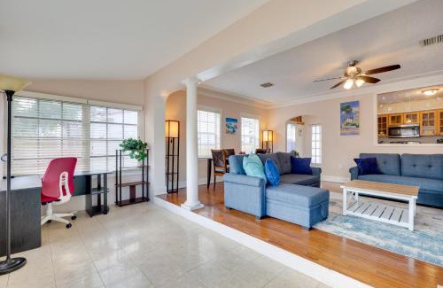 Harbordale Casa | House with Shared Pool Access 4 Mi to Beaches!