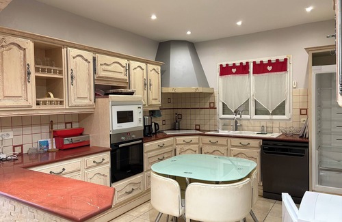 Latour-Bas-Elne Casa | House with swimming pool Latour bas Elne sleeps 8