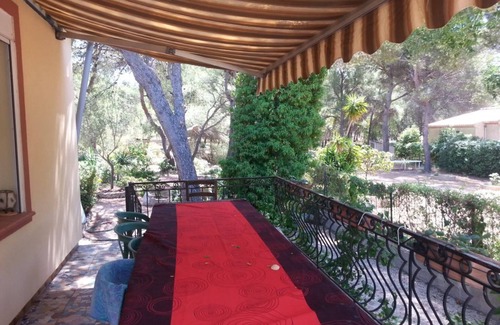 Martigues Casa | House with swimming pool in the pines 500M from the sea
