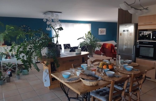 Rabastens Casa | House with swimming pool, at the foot of the vines, for family and friends.