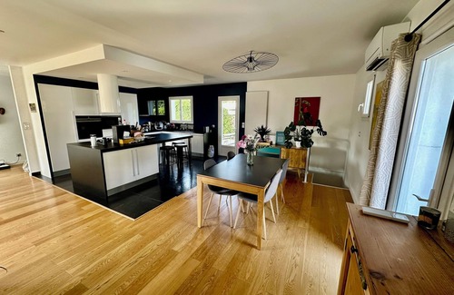 Saint-Medard-en-Jalles Casa | House with swimming pool between Bordeaux and Lacanau