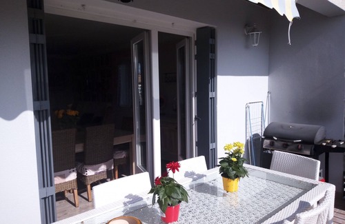 Surgeres Casa | House with swimming pool and pétanque court