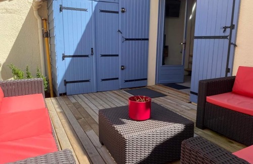Vaux-sur-Mer Casa | House with terrace, 200 m from Nauzan beach, walking distance to town center, 2*.