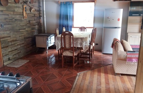 Caburgua Casa | Casa con terraza cerca del lago, parques nacionales Y ojos del caburgua