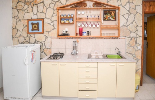 Tkon Casa | Piña De Casa (14541-K1) - Tkon - Isla Pasman